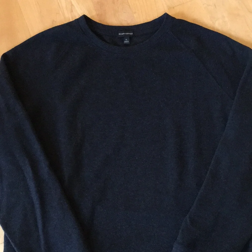 BANANA REPUBLIC | Men's Midweight Long Sleeve Cotton Blend Top